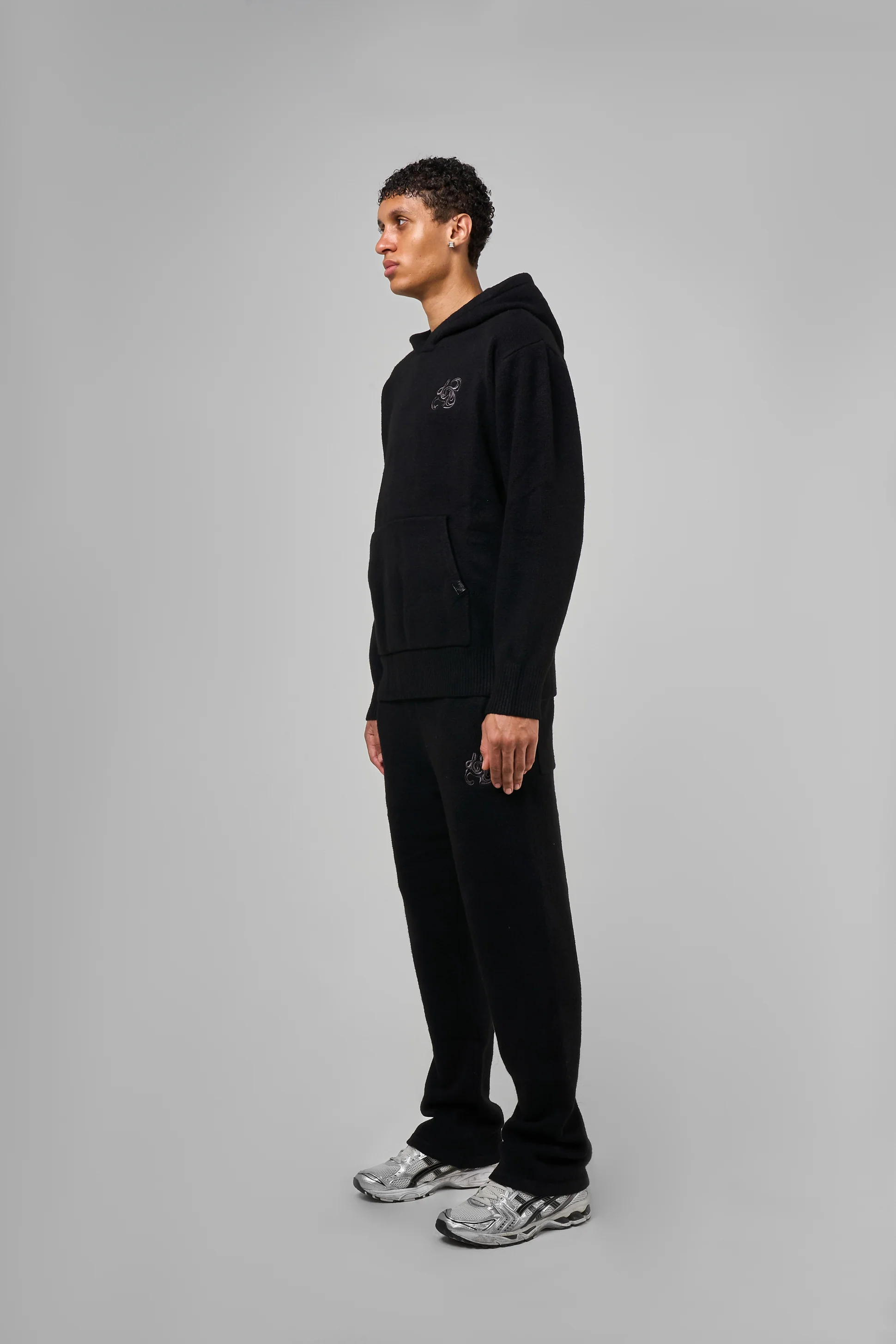 Amos Black Knitted Hoodie - Image 7