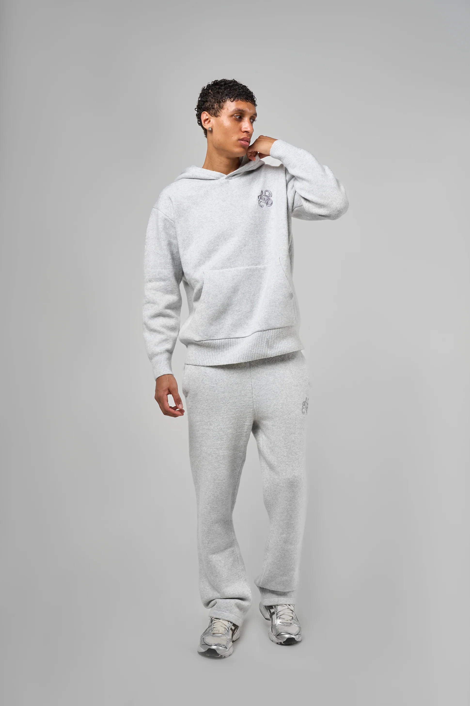 Amos Grey Knitted Hoodie - Image 5