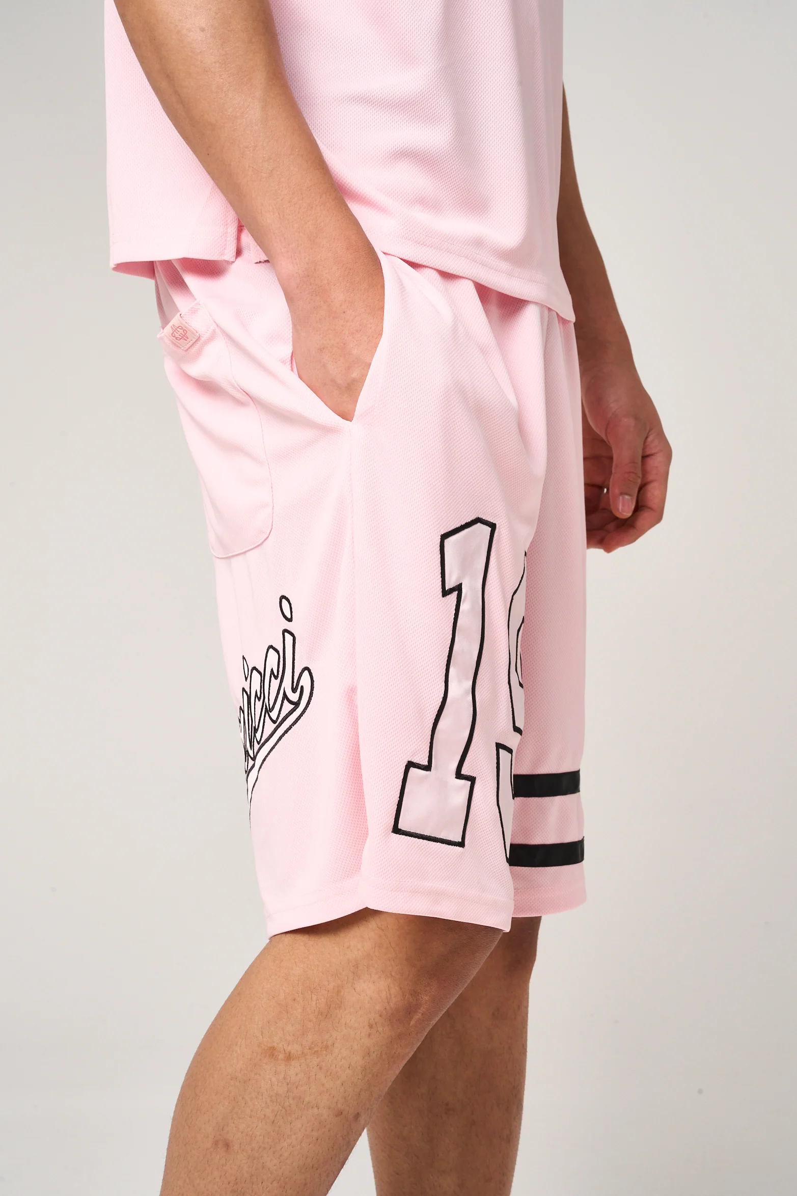 Bulevar Mesh Shorts Pink - Image 5