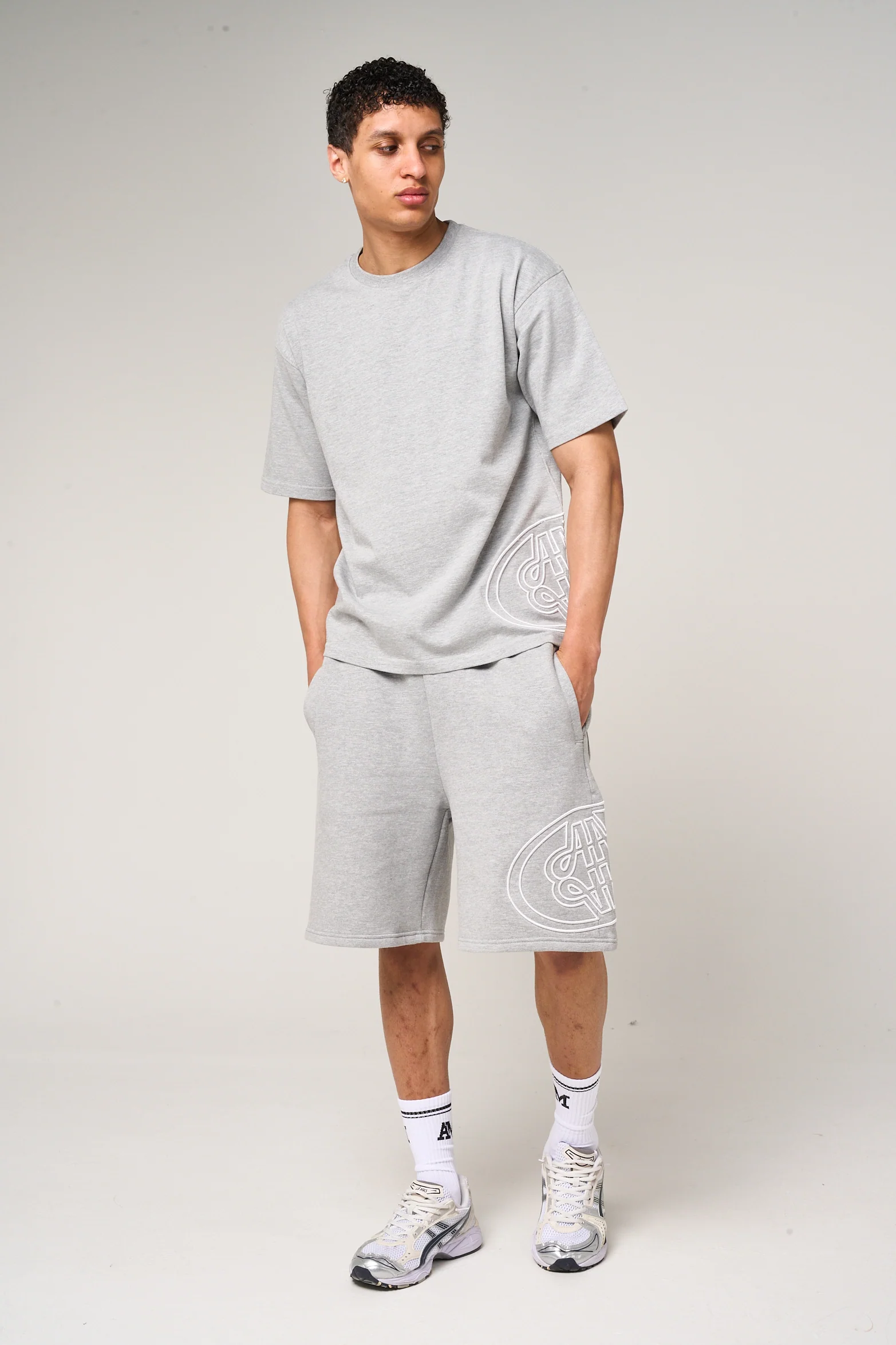 Fares Logo Embroidery Shorts Grey - Image 3