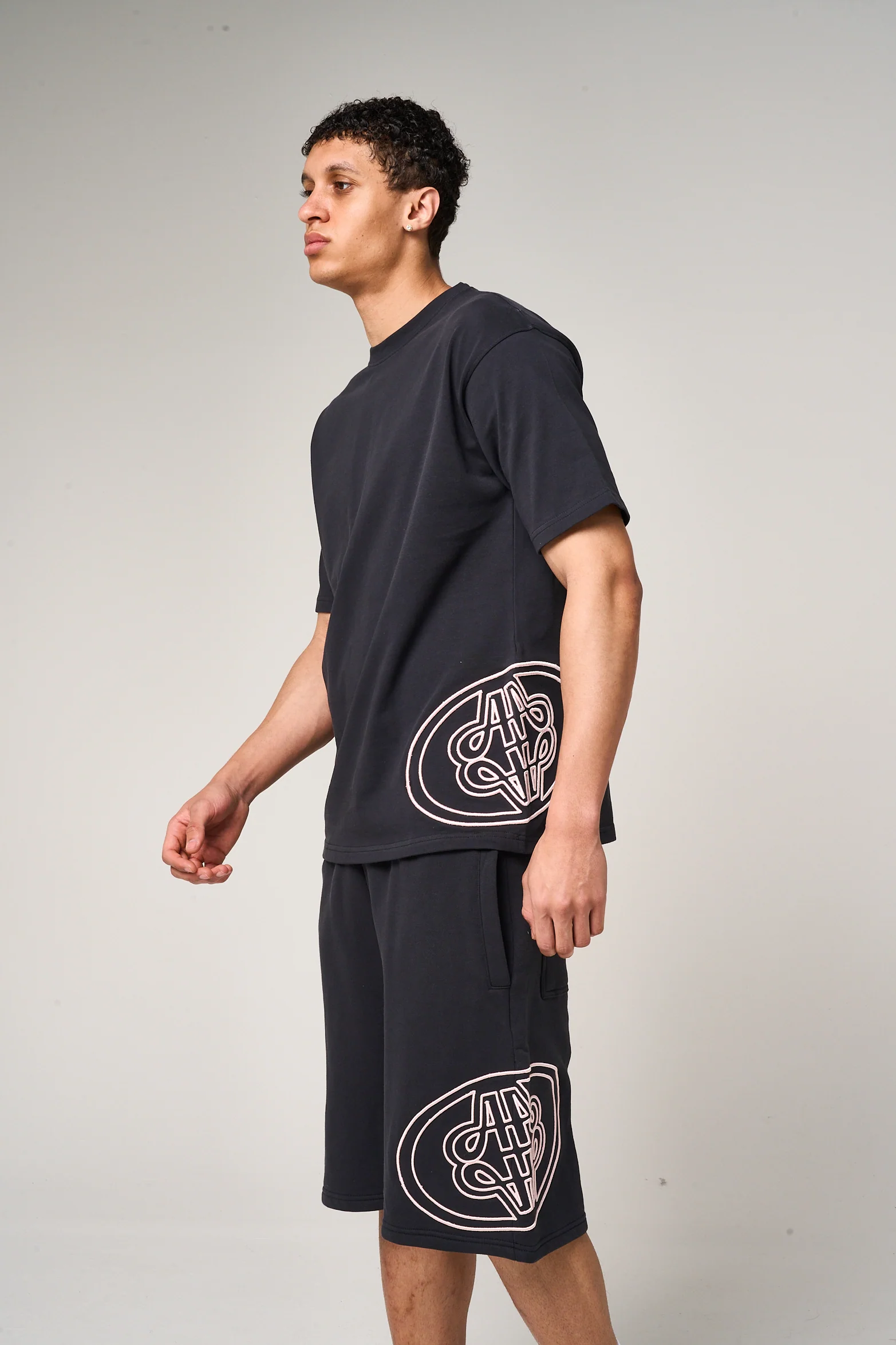 Fares Logo Embroidery T Shirt Black - Image 5
