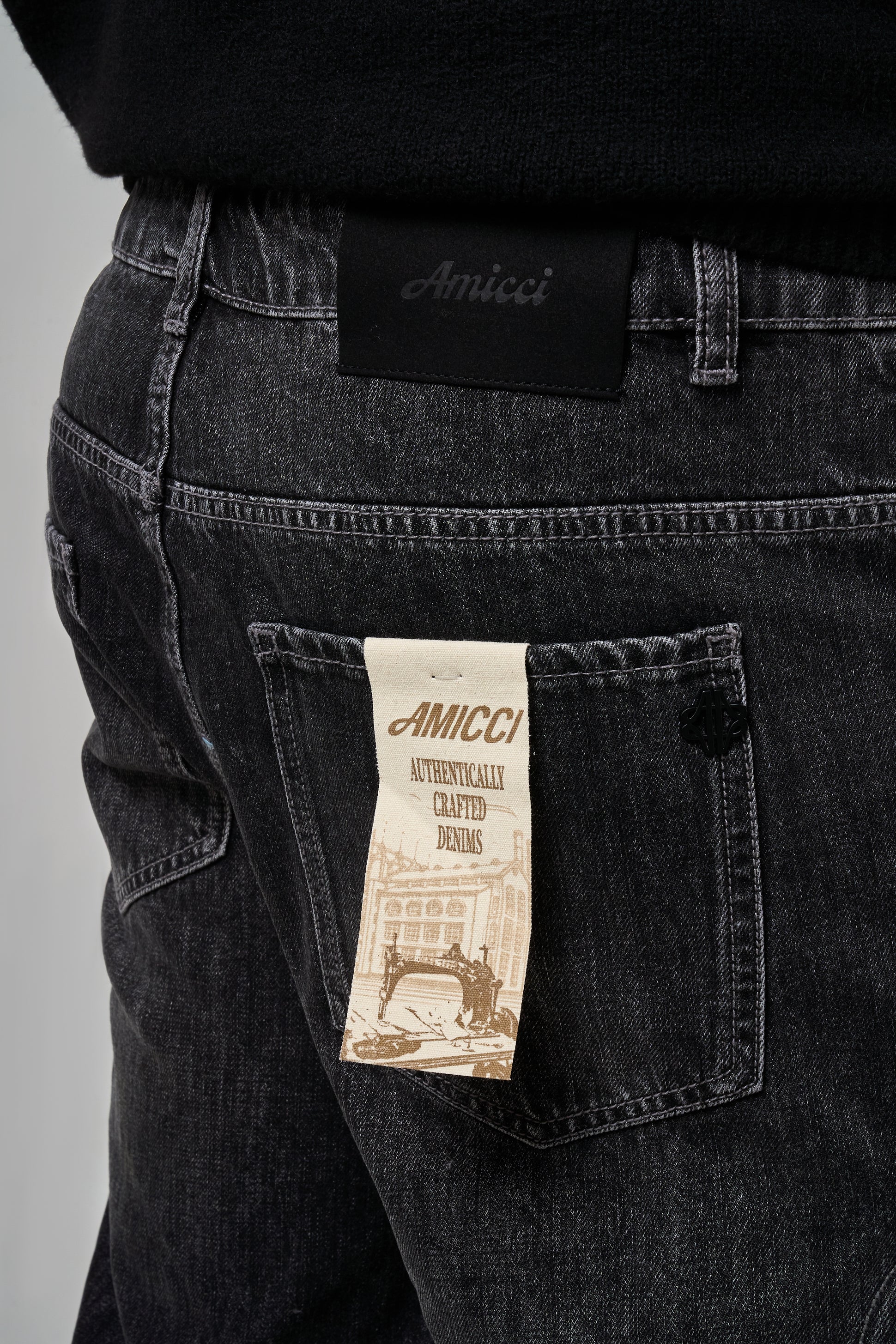 Generate Black Baggy Jean - Image 7