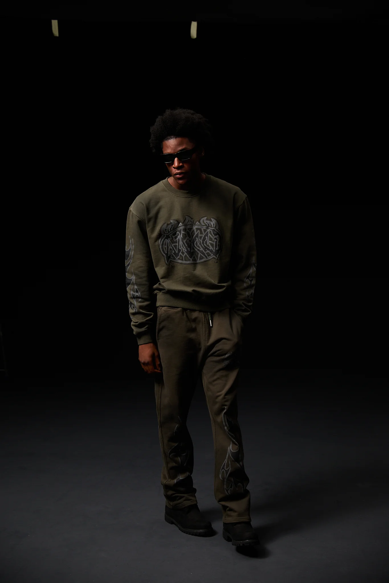 Honova Graphic Pant Green - Image 3