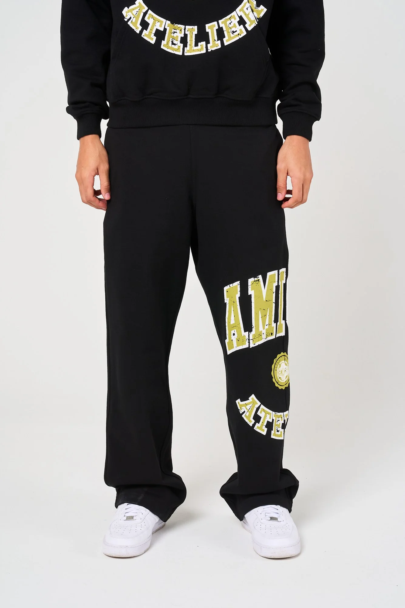 Institute Jogger Black - Image 3