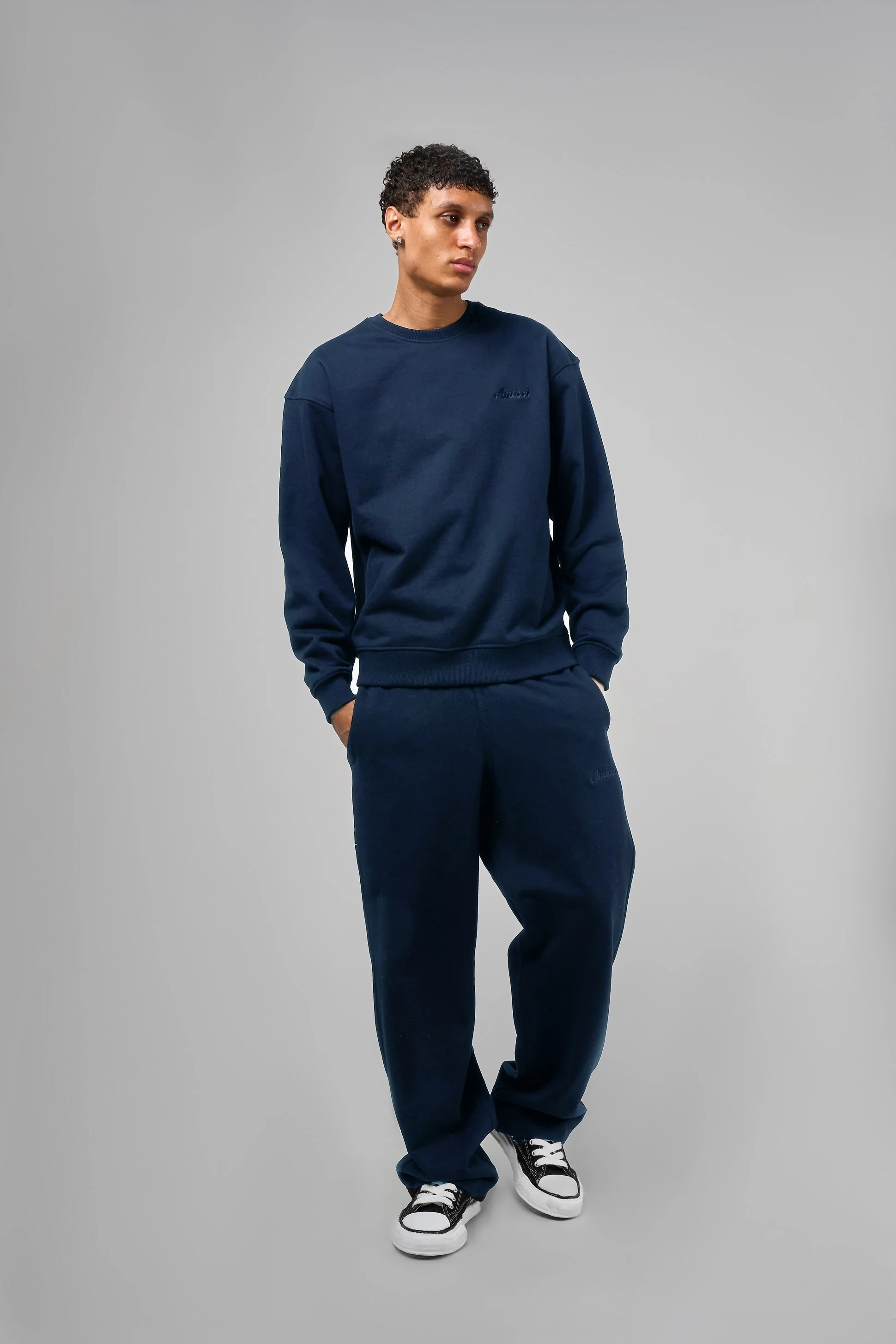 Jerozi Navy Joggers - Image 3