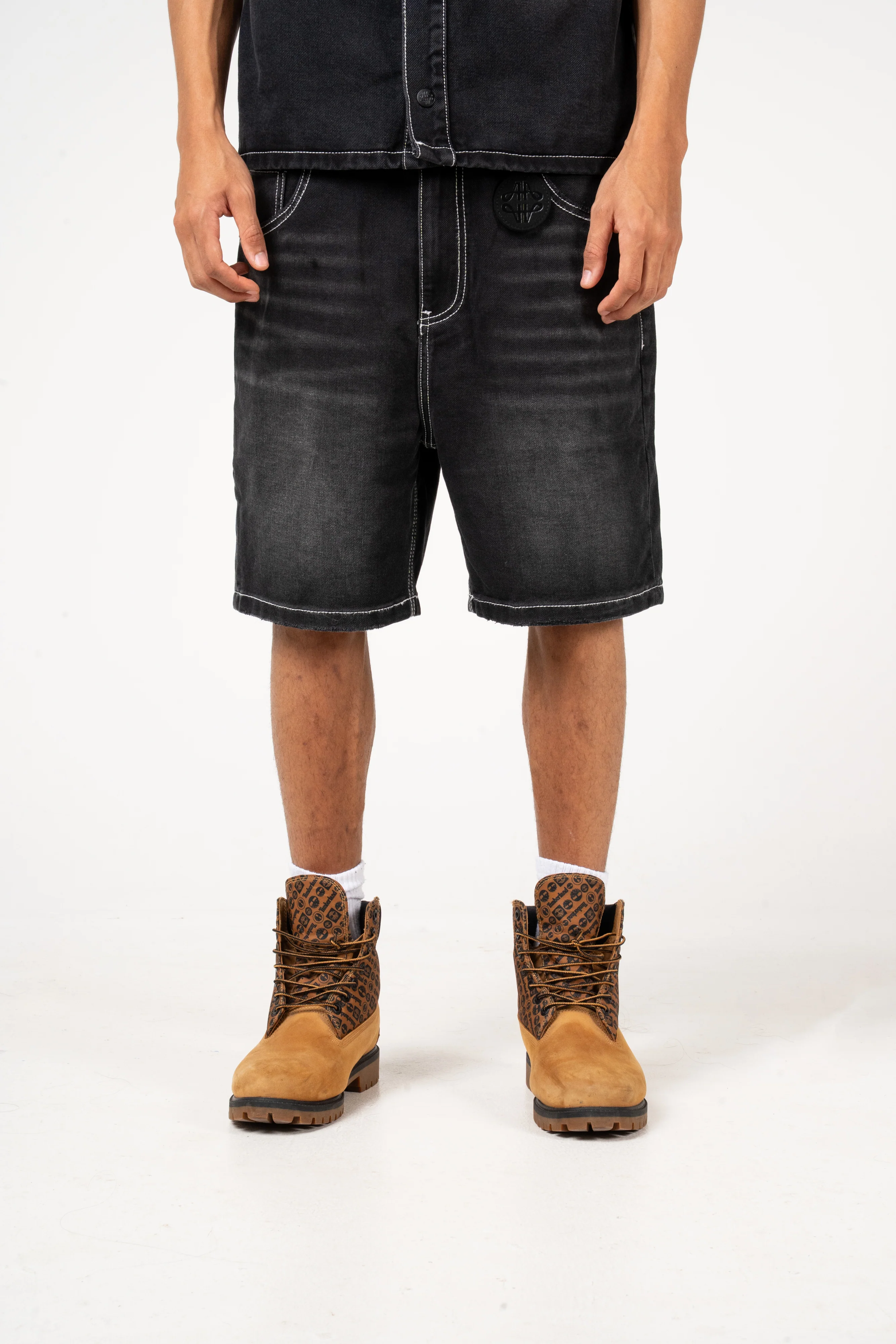 Keshi Denim Shorts Black - Image 3