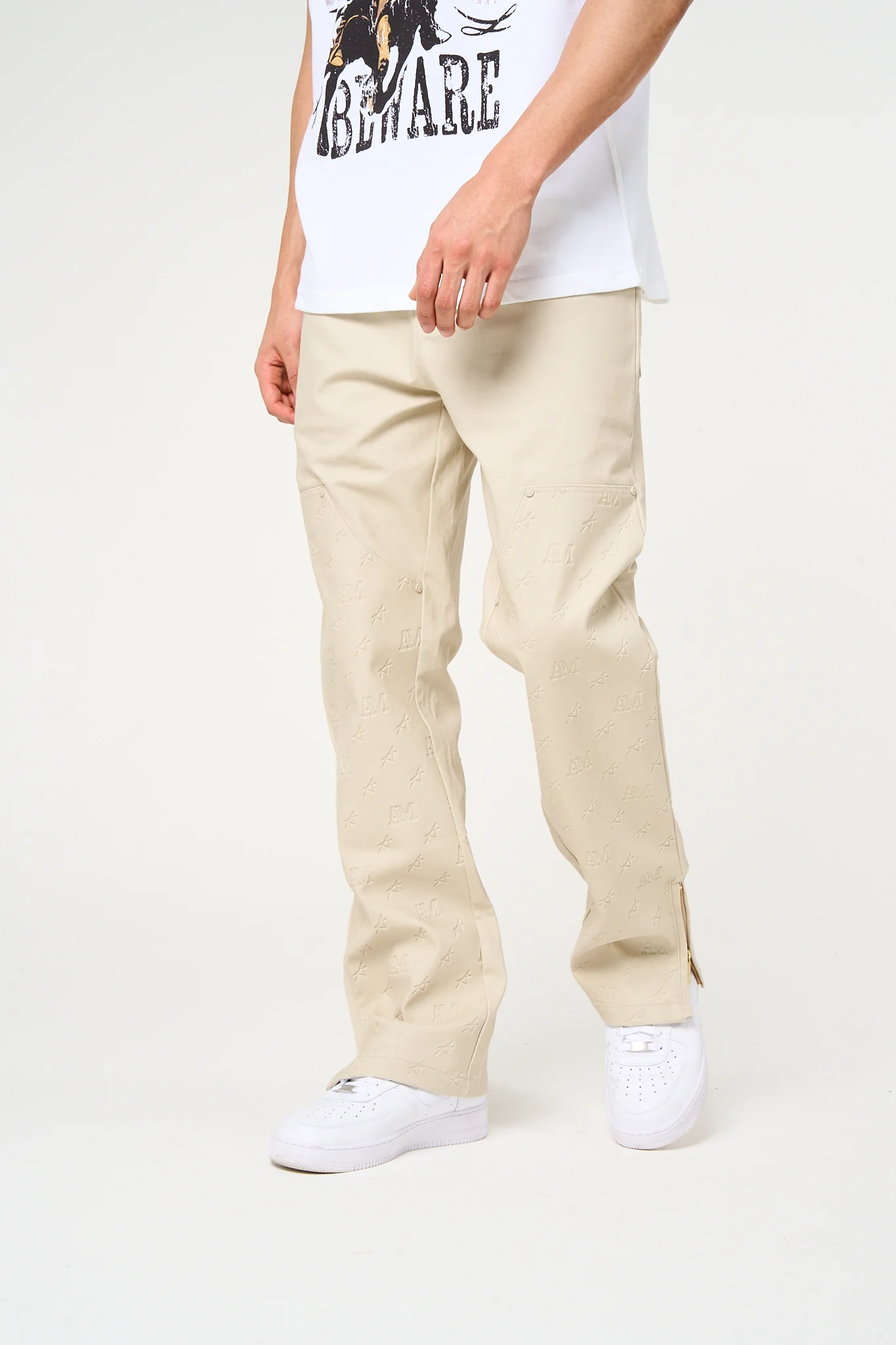Maceo Embossed Carpenter Pants Beige - Image 3