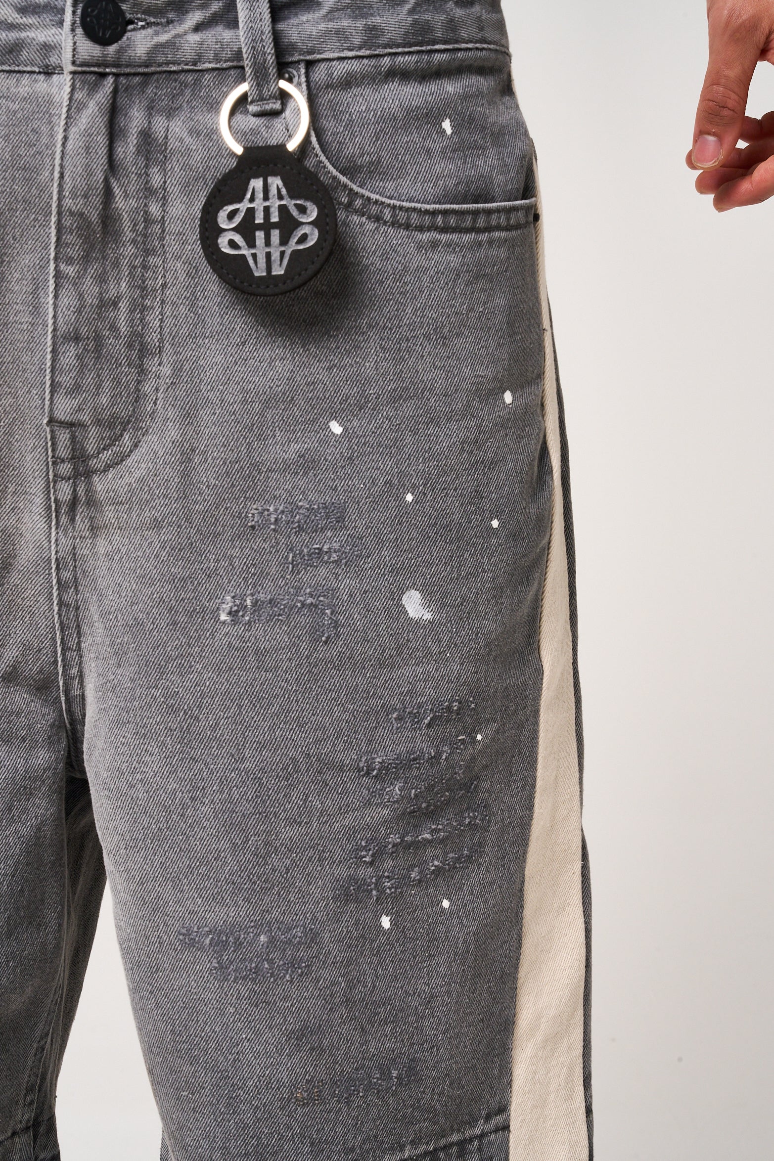 Maranello Grey Denim Shorts - Image 8