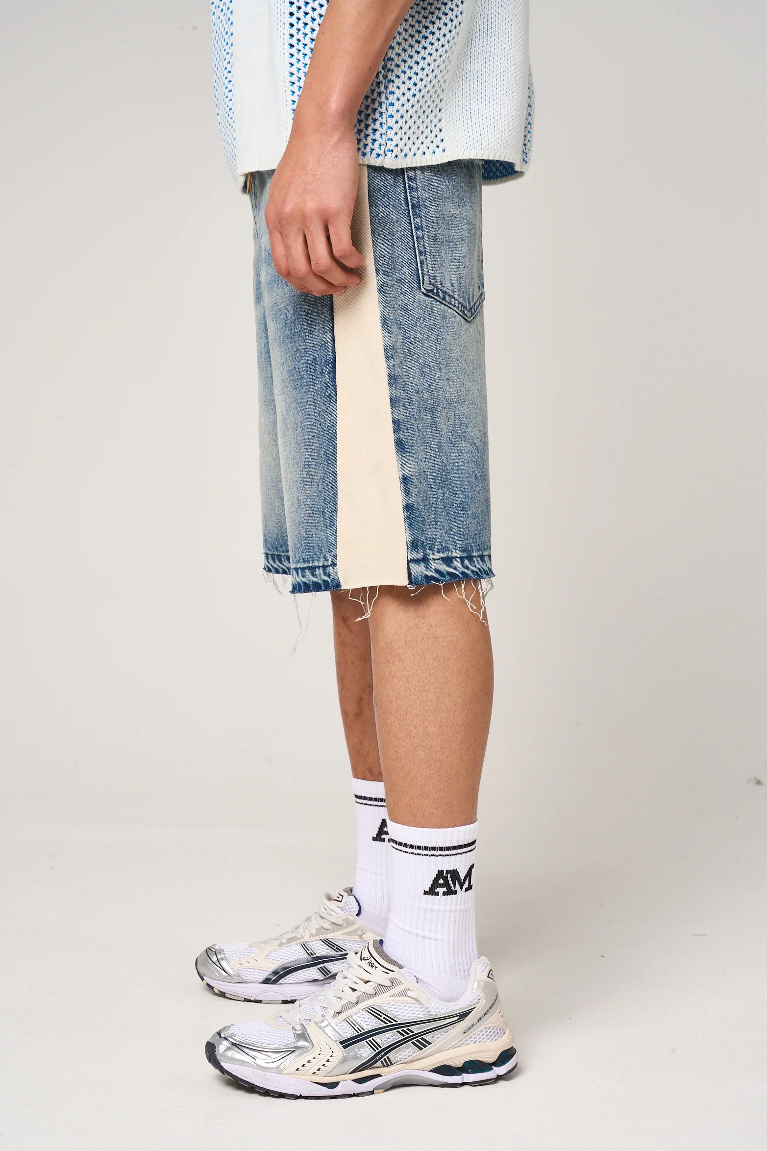Maranello Mid Blue Denim Shorts - Image 4