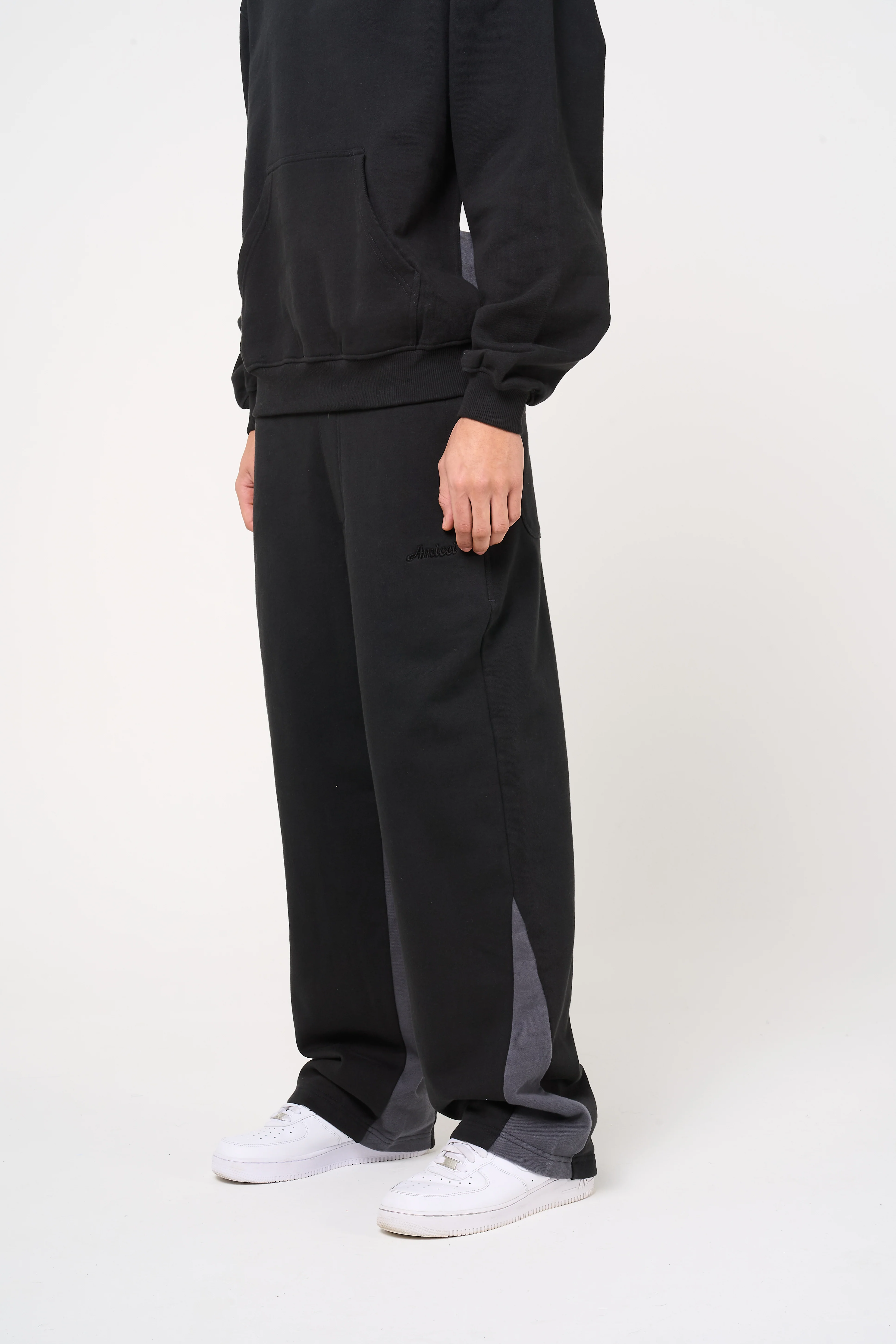 Modena Flared Jogger Black - Image 2