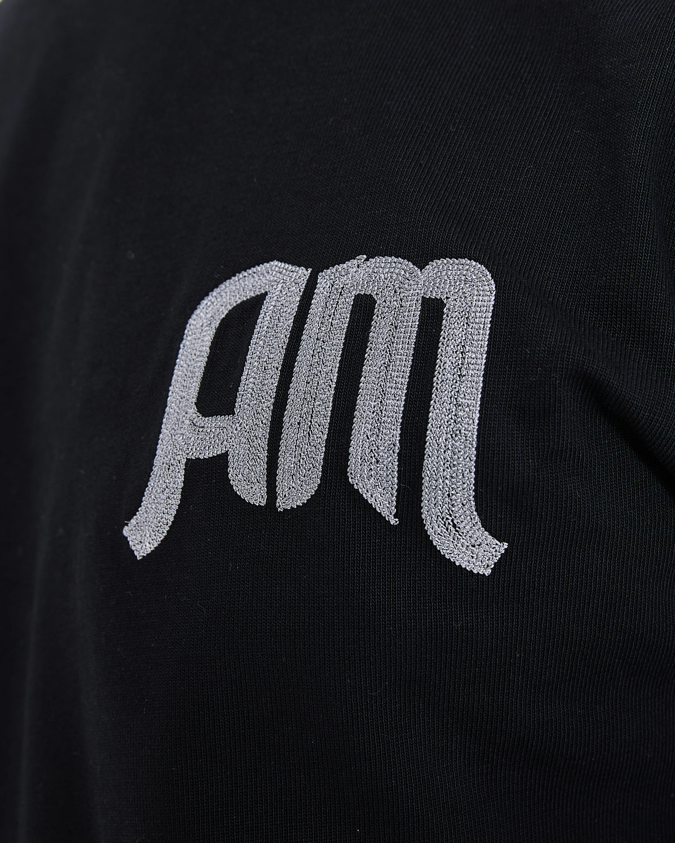 Onesta Black T Shirt - Image 5