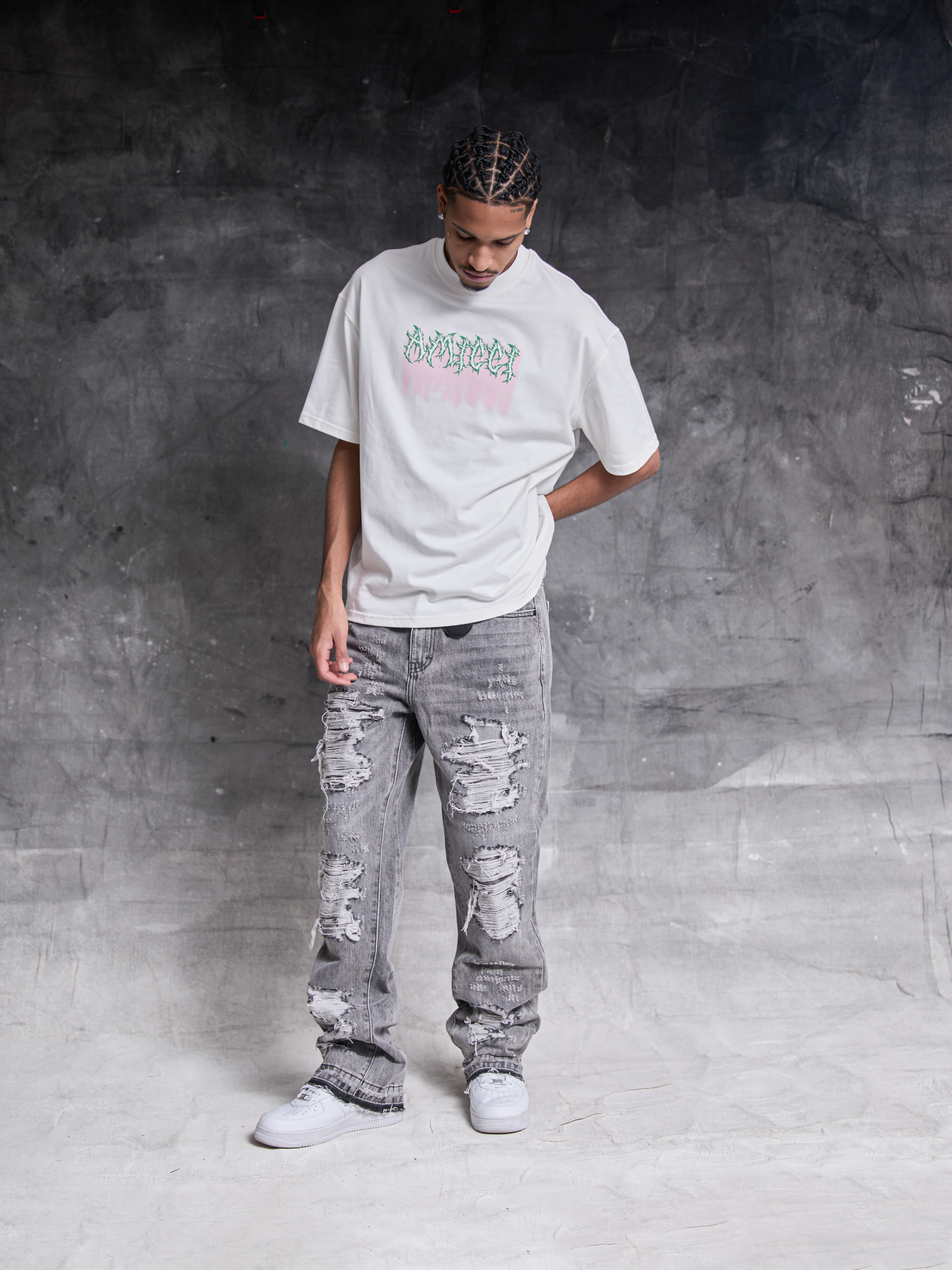 Sarrona Grey Washed Denim Jean - Image 4