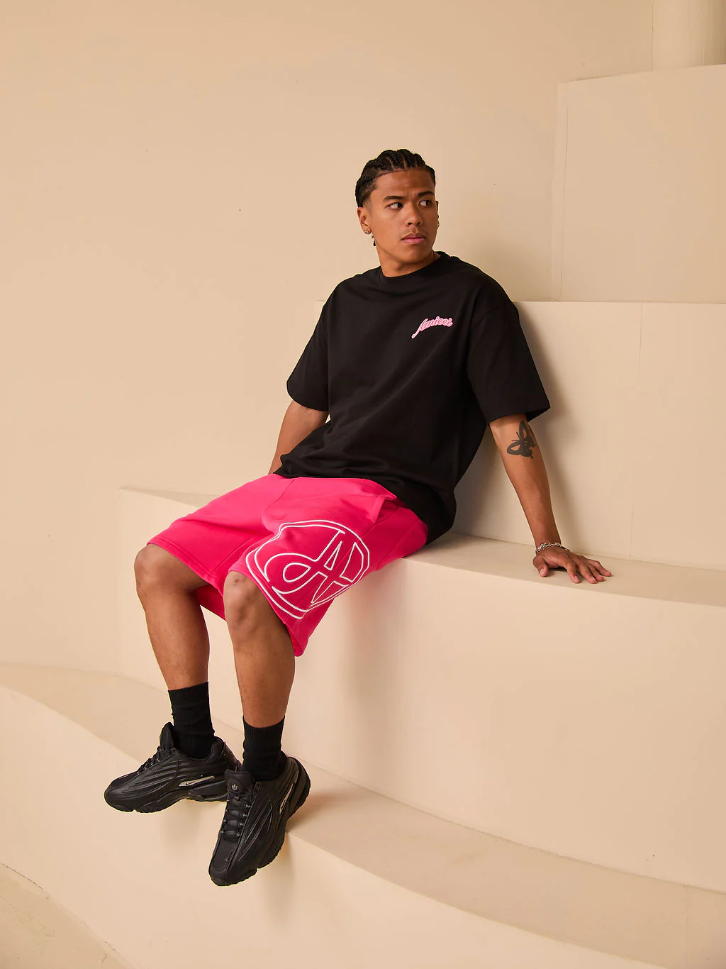Tiriosa Graphic Oversized T-Shirt - Image 4