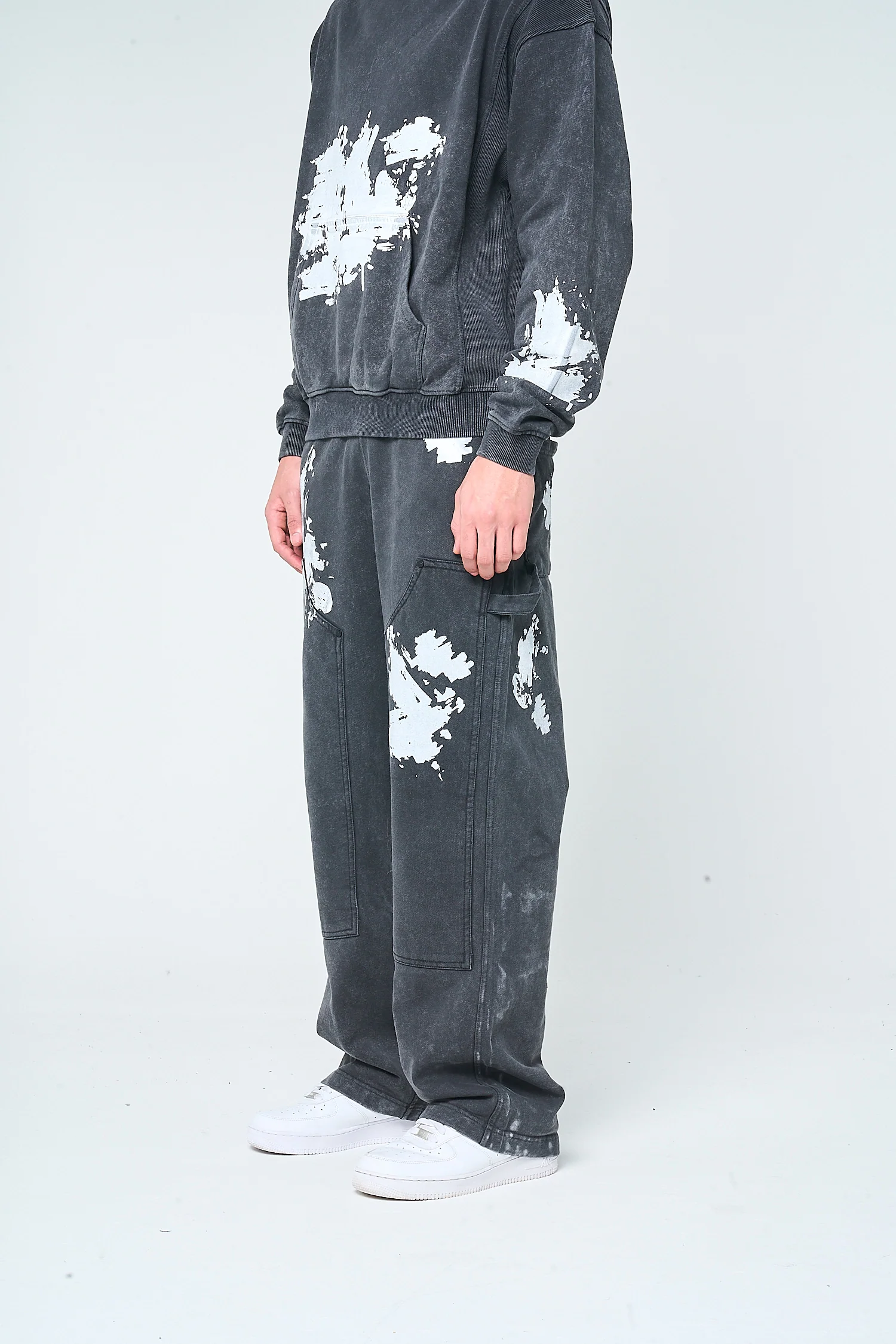 Troyes Carpenter Logo Joggers