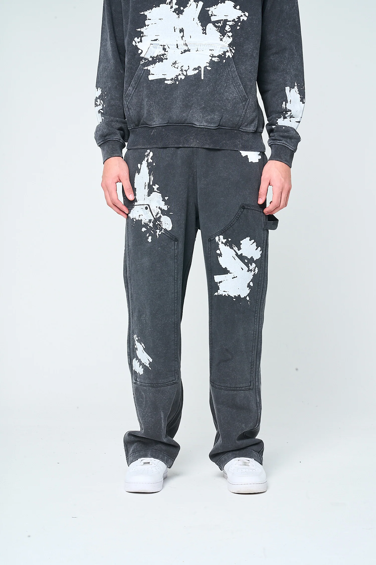 Troyes Carpenter Logo Joggers - Image 4