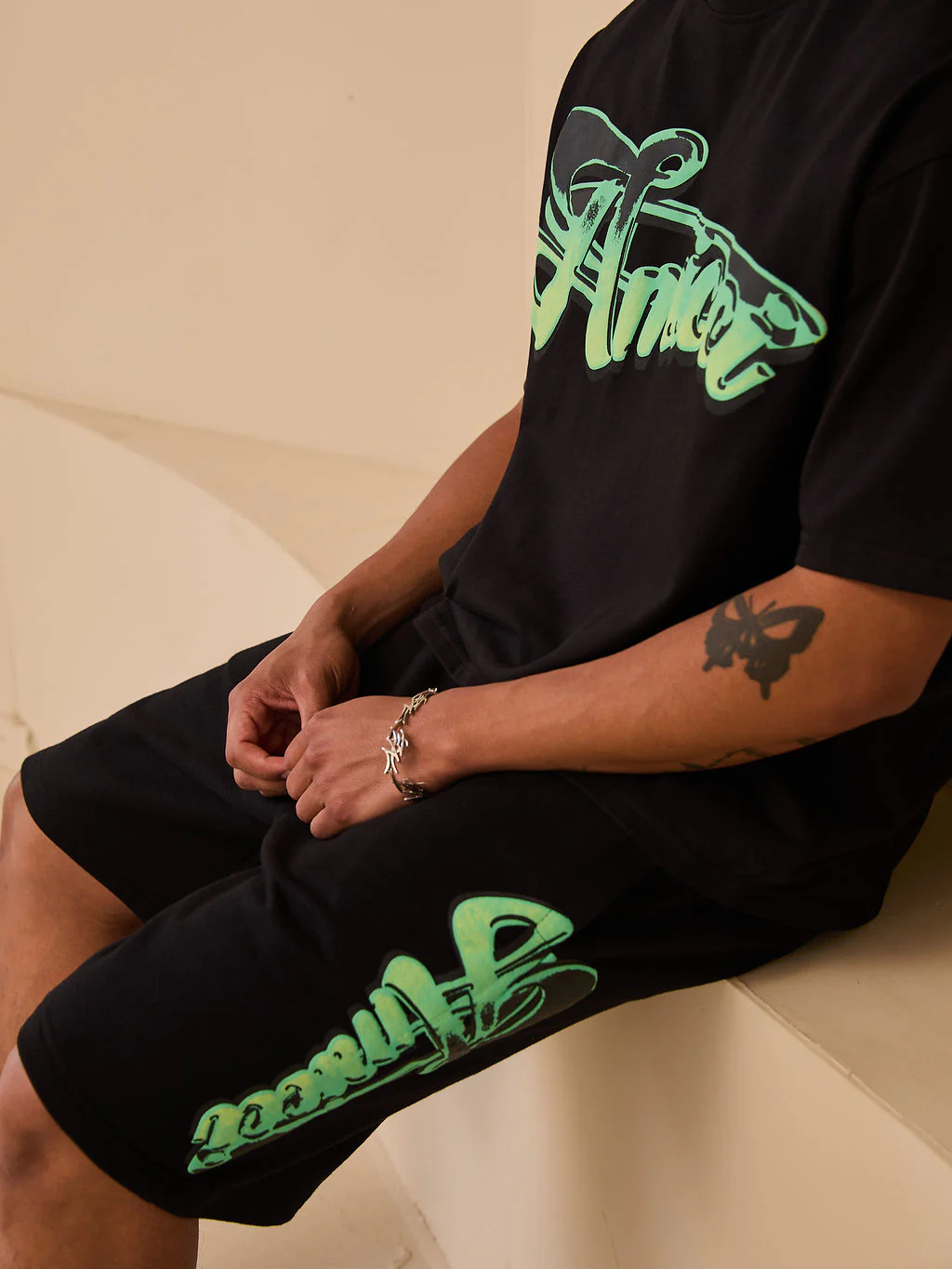 Verdent Graphic Short Black - Image 6